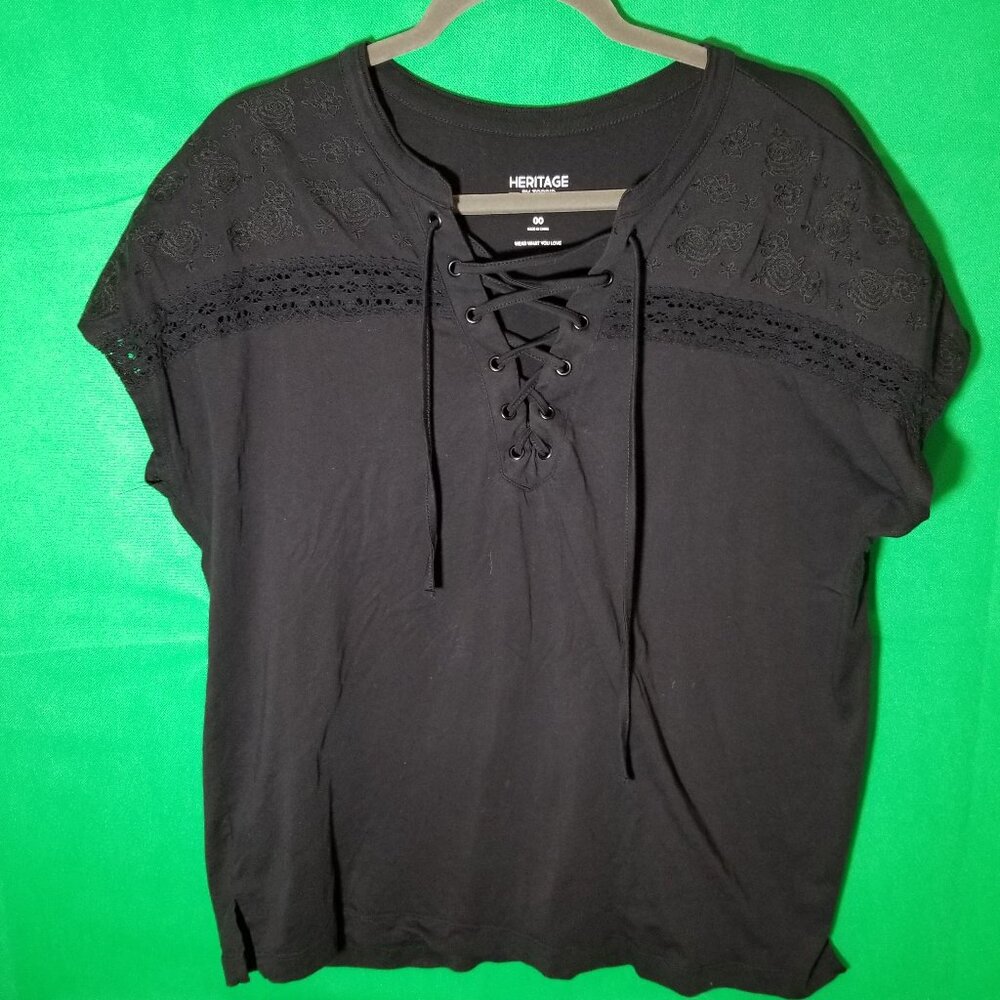 Torrid‎ Heritage Knit Black Cotton Lace Up V Neck Top Tee Size 00 Retro Casual